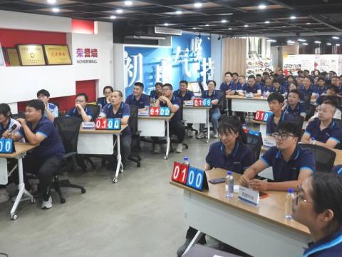 人人讲清静，，，，，，，个个会应急--流通生命通道|1066vip威尼斯电气举行清静月活动