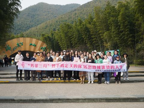 “青春如你，，，，不被界说” —— 致敬活出热辣滚烫人生的你